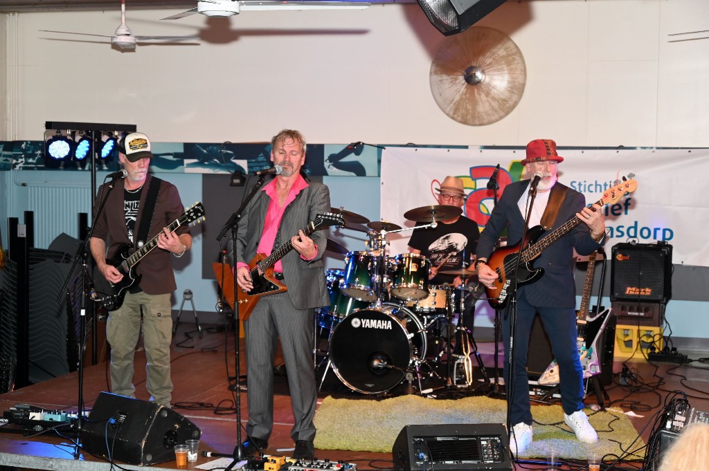 ../Images/Rocken op het Eiland 098.jpg